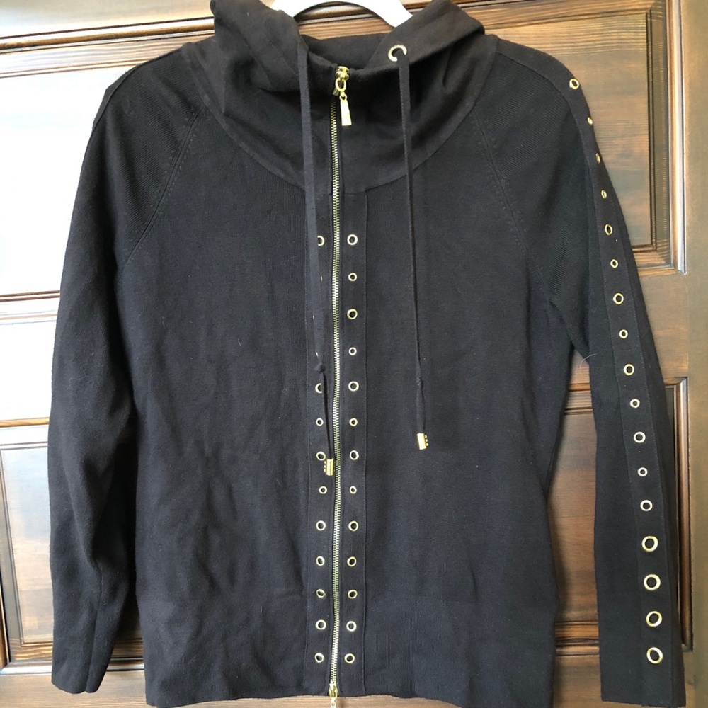 Cache dark brown sweater